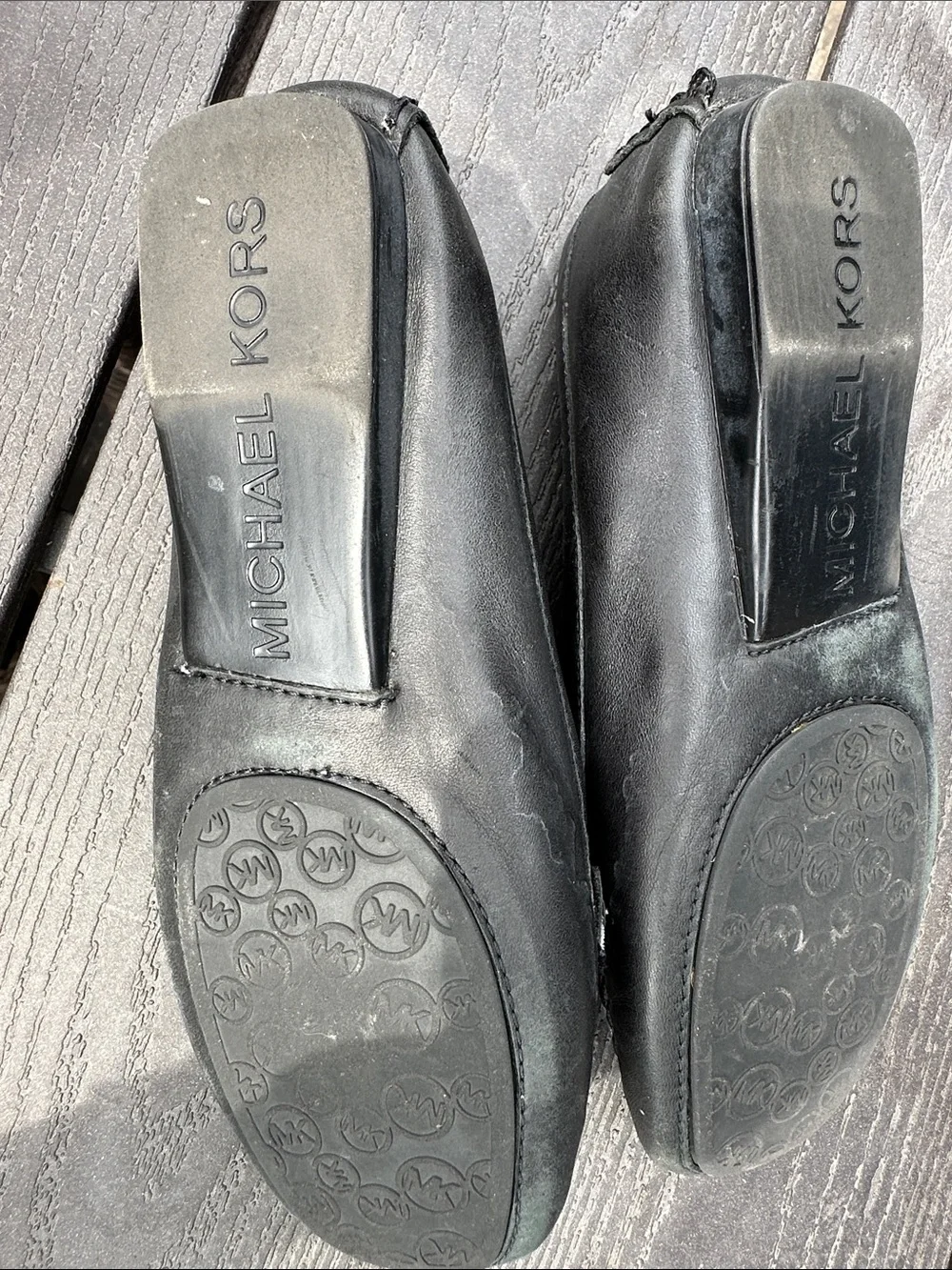 Michael Kors Women's Black MK Logo Leather Loafers Size 4